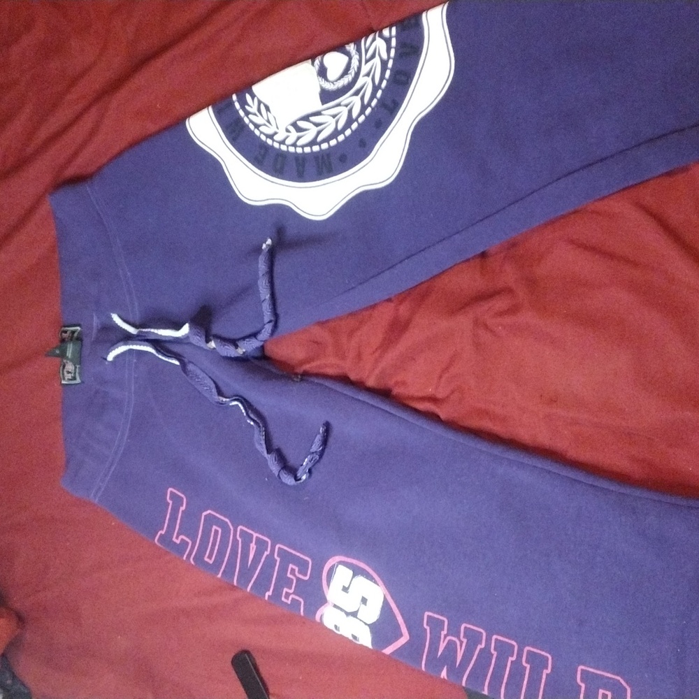 Thrill sweatpants small size blue